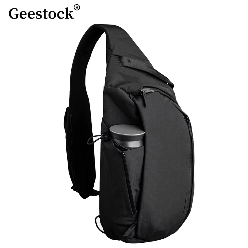 Essential Tablet Accessories - Geestock 야외 여행 남성용 가슴 가방